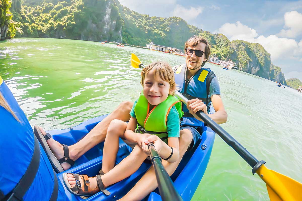 family-vacation-in-vietnam