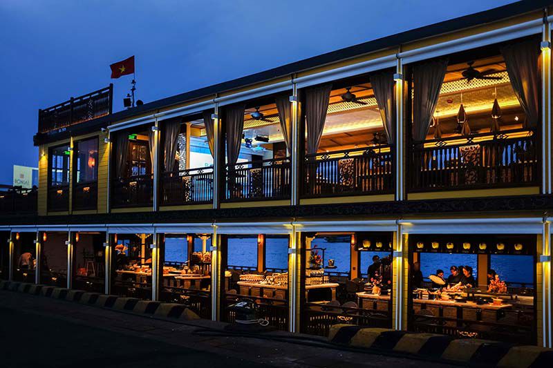 dinner-cruise-on-saigon-river-3