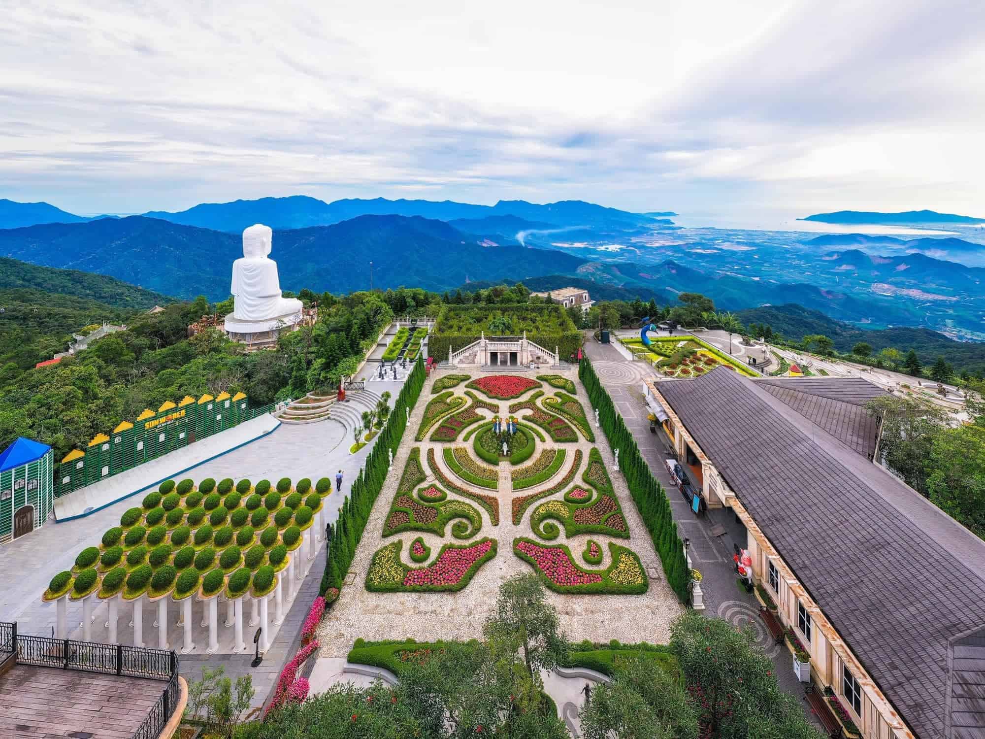 Vườn Hoa Le Jardin D Amour: 9 Vẻ Đẹp Mang Đậm Phong Cách Pháp