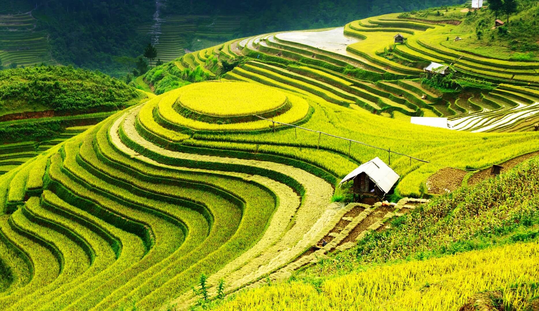 Geography and terrain influencing weather conditions in North Vietnam