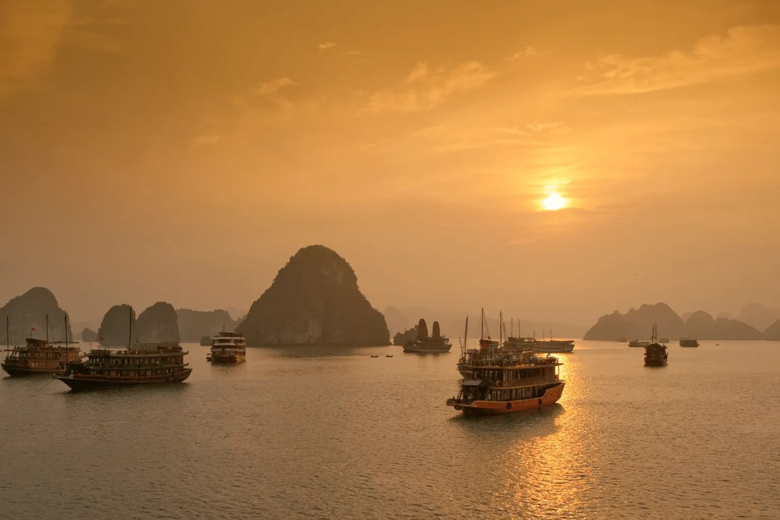 Ha Long Bay Sunrise