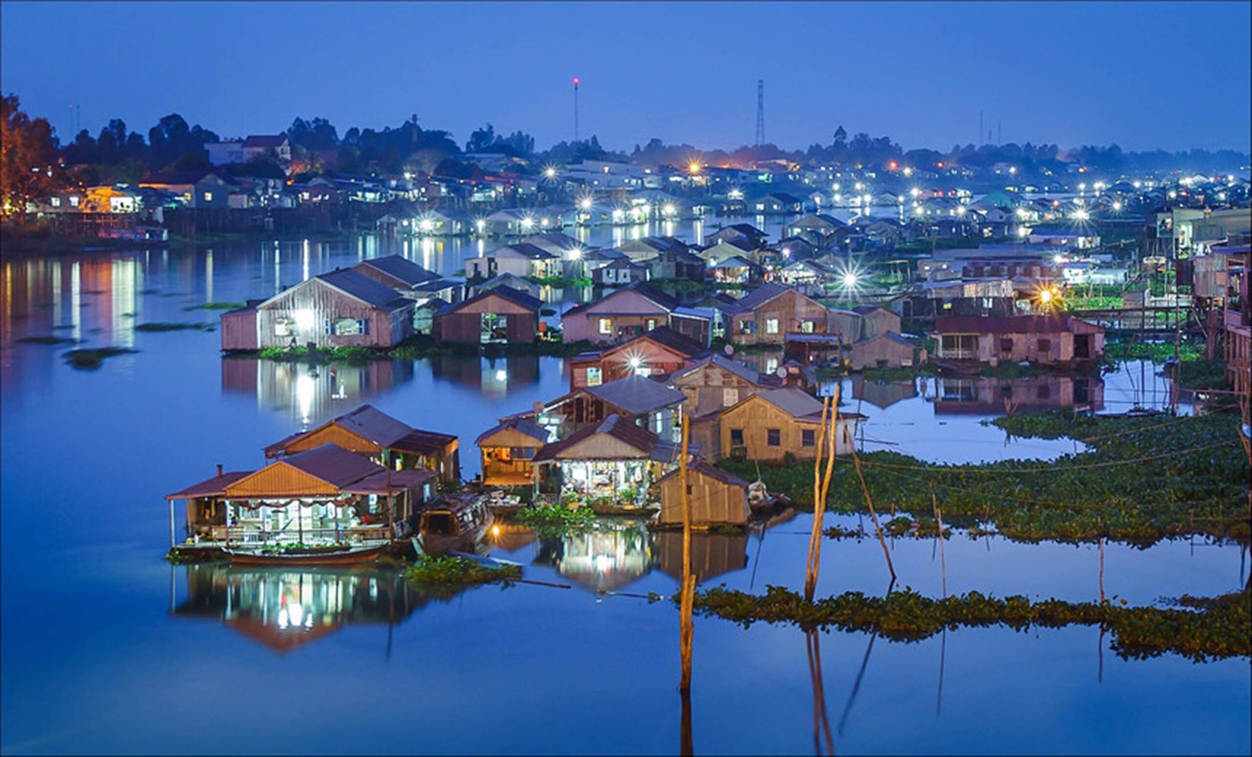 Iconic experiences showcasing Vietnam’s cities, coastlines, and river regions