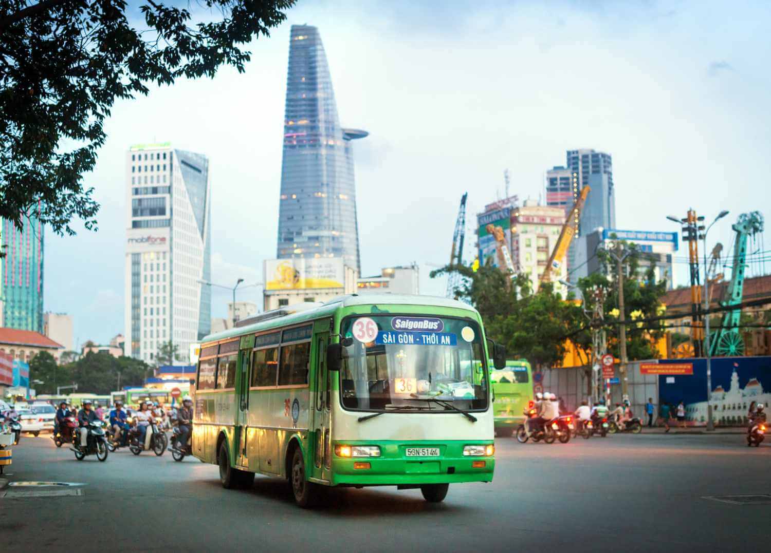 Local transportation costs in Vietnamese cities