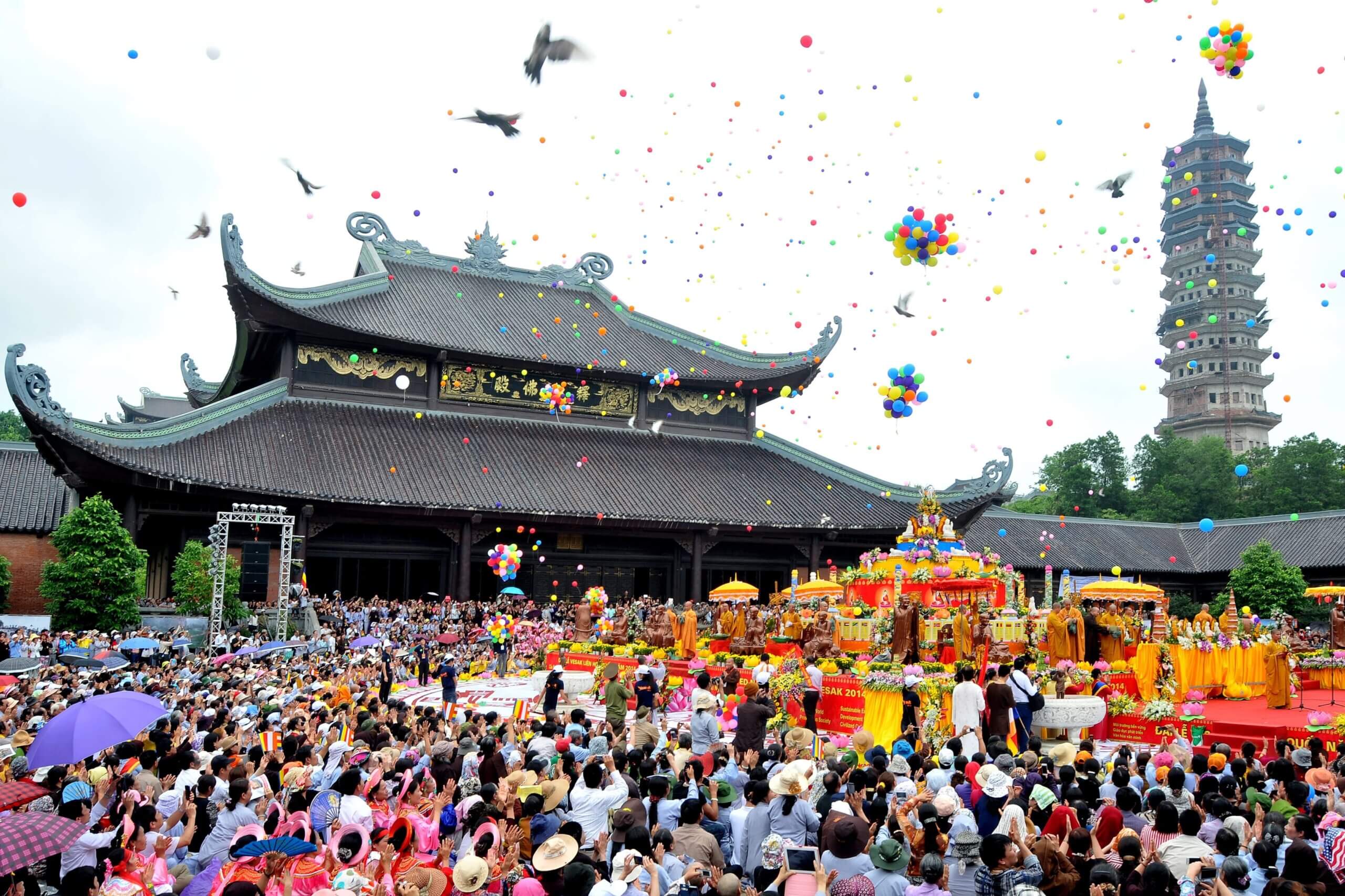 Visitors wearing respectful attire at famous temples in Vietnam
