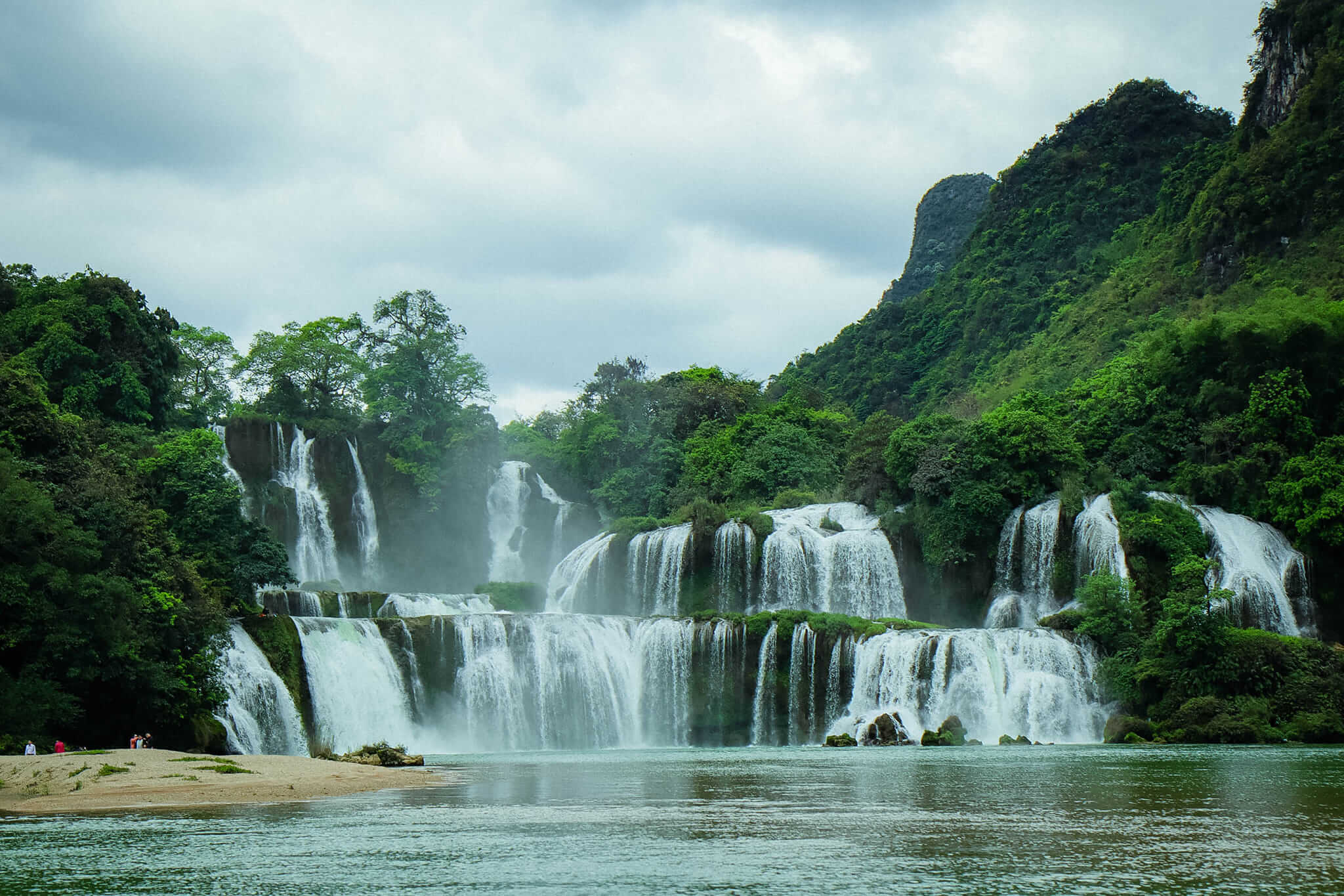 Ban Gioc Waterfall on the Vietnam–China border in Cao Bang