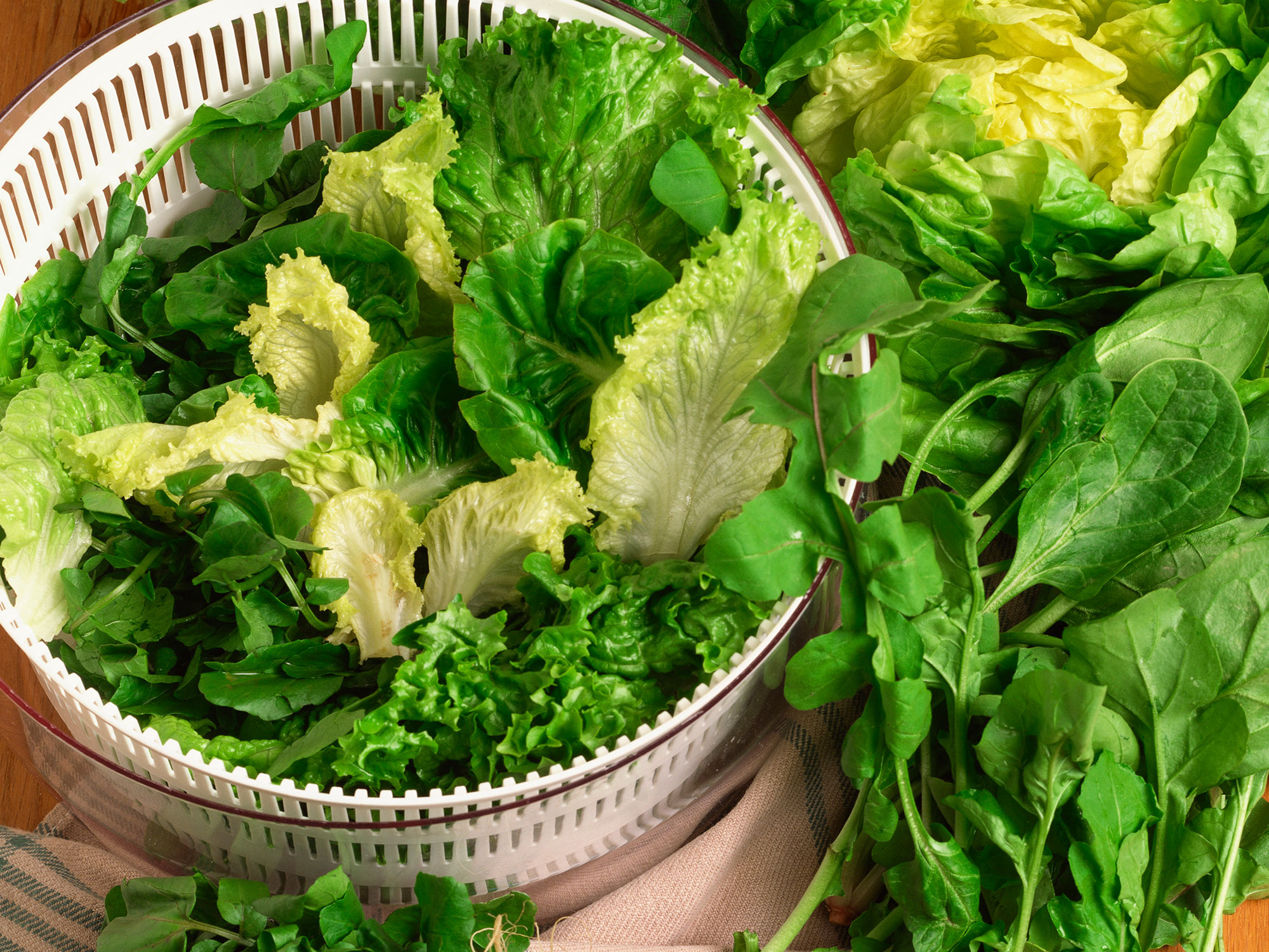 Fresh aromatic herbs served with traditional dishes