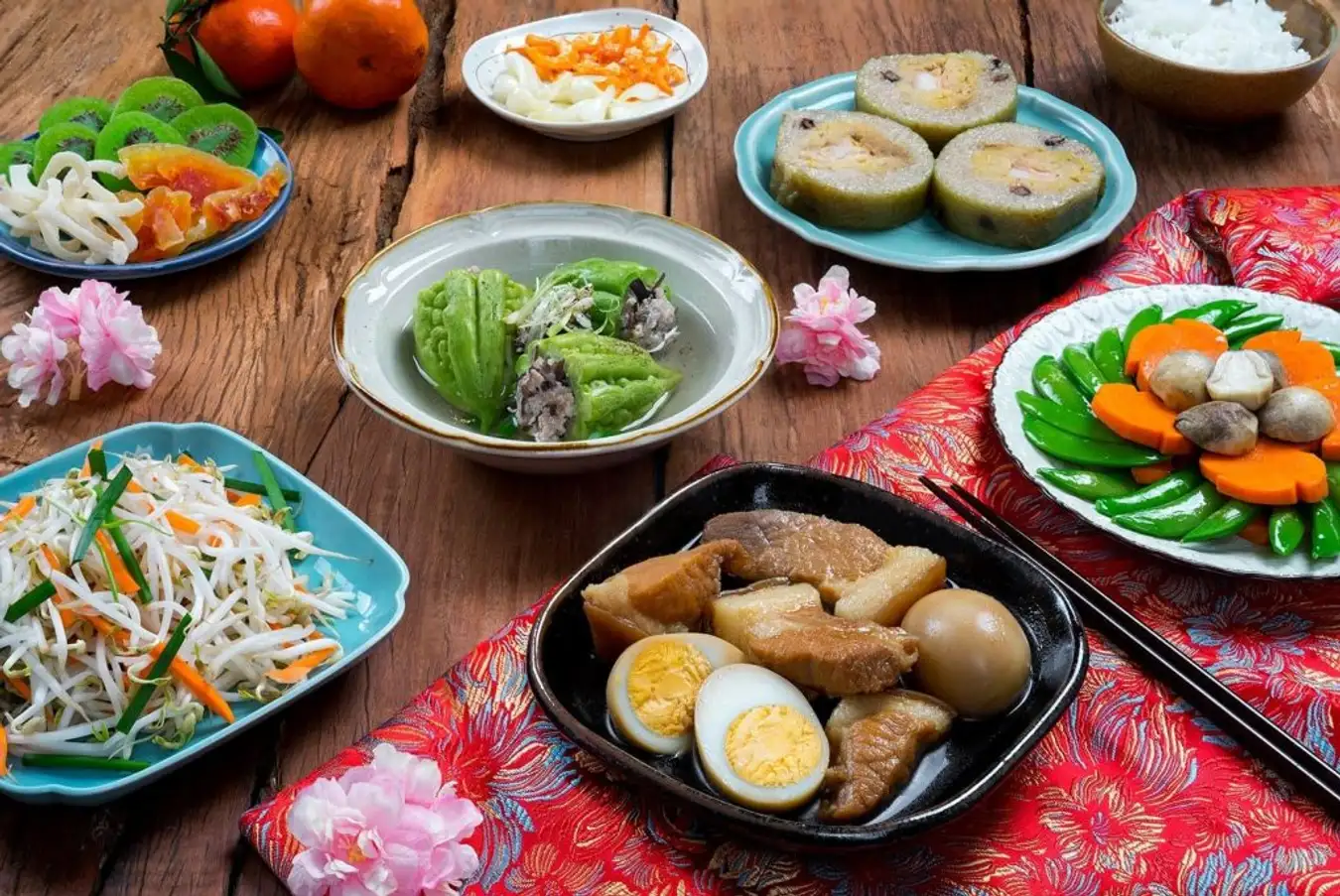Southern Vietnamese cuisine sweet and vibrant dishes