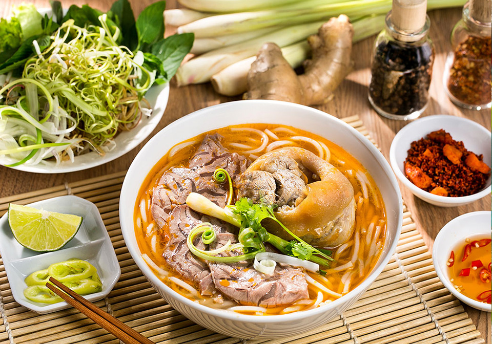 Spicy Hue beef noodle soup