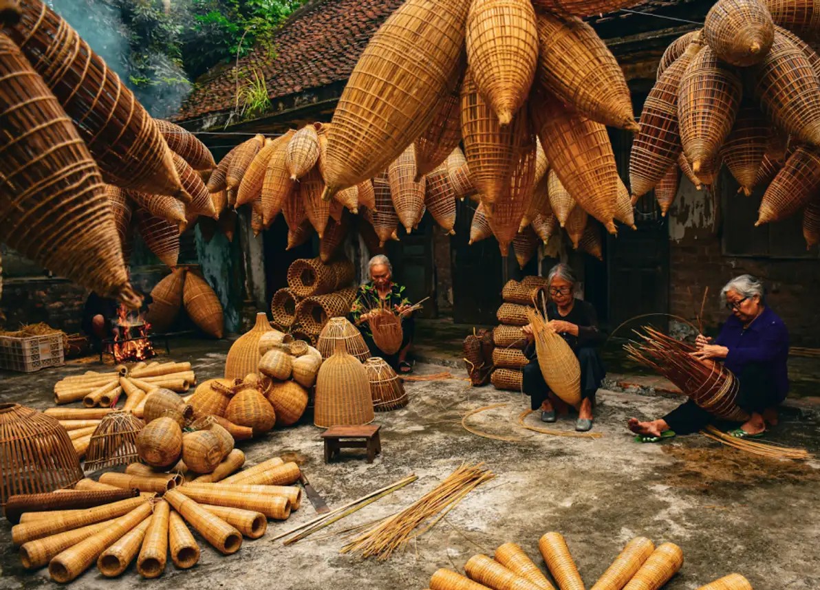 Vietnamese Culture: Traditions, Customs & Life Guide