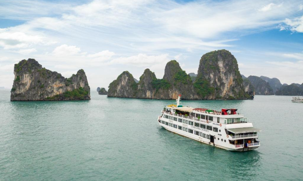 Booking-Halong-Bay-cruise-3