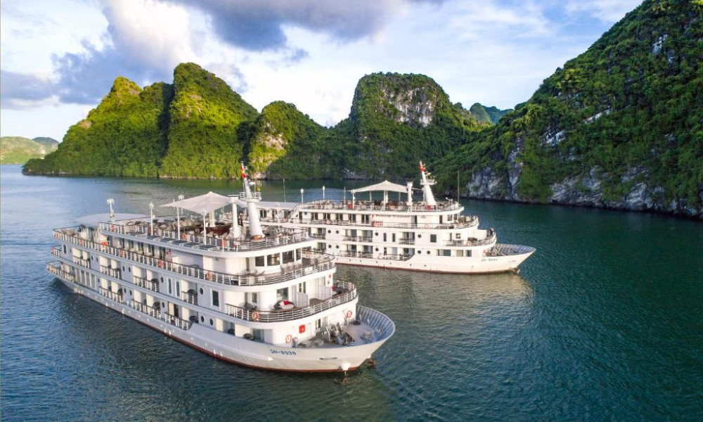 Booking-Halong-Bay-cruise-4