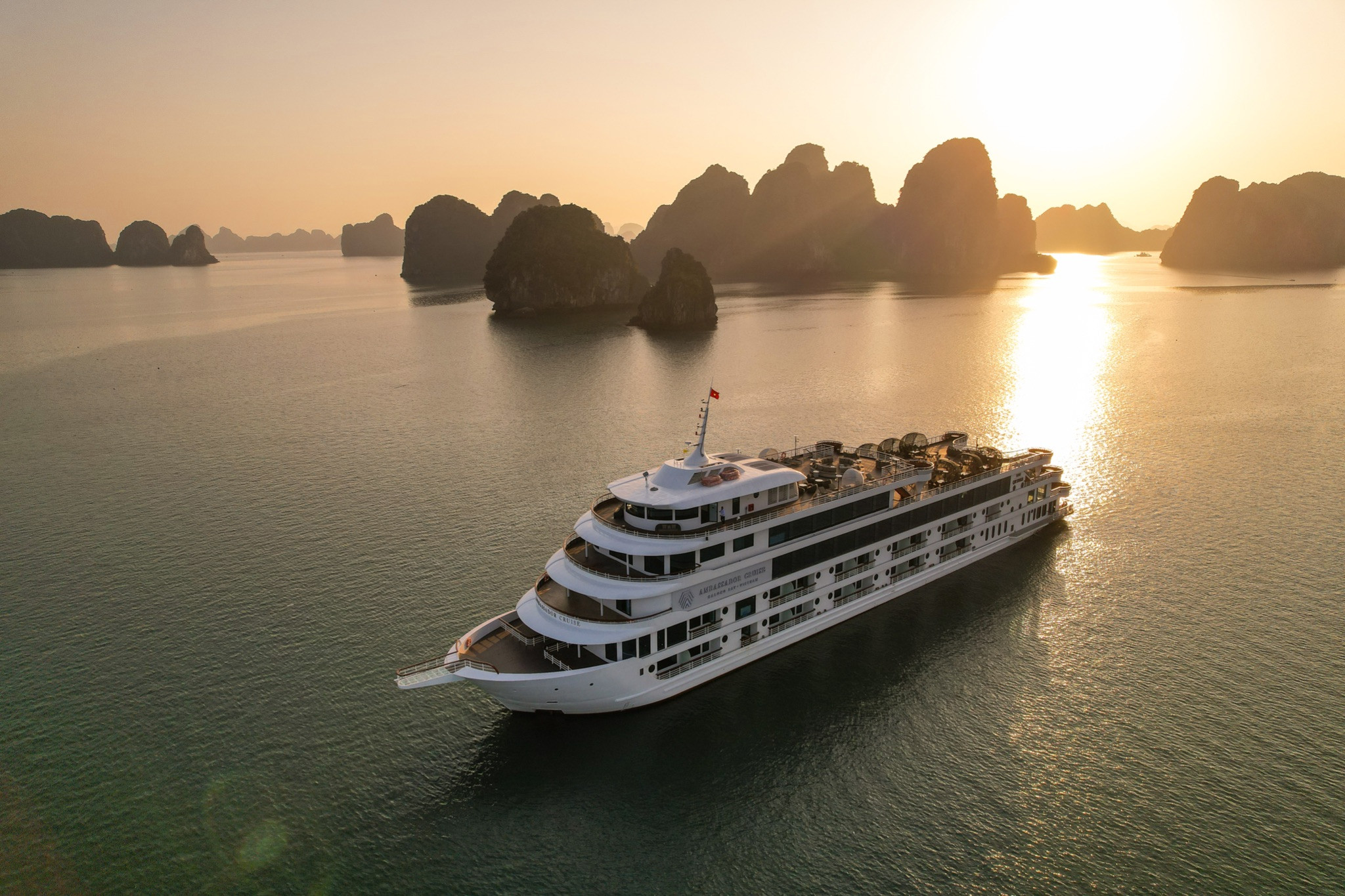 Ha Long Bay Cruise Price: Latest Cost & Booking Guide