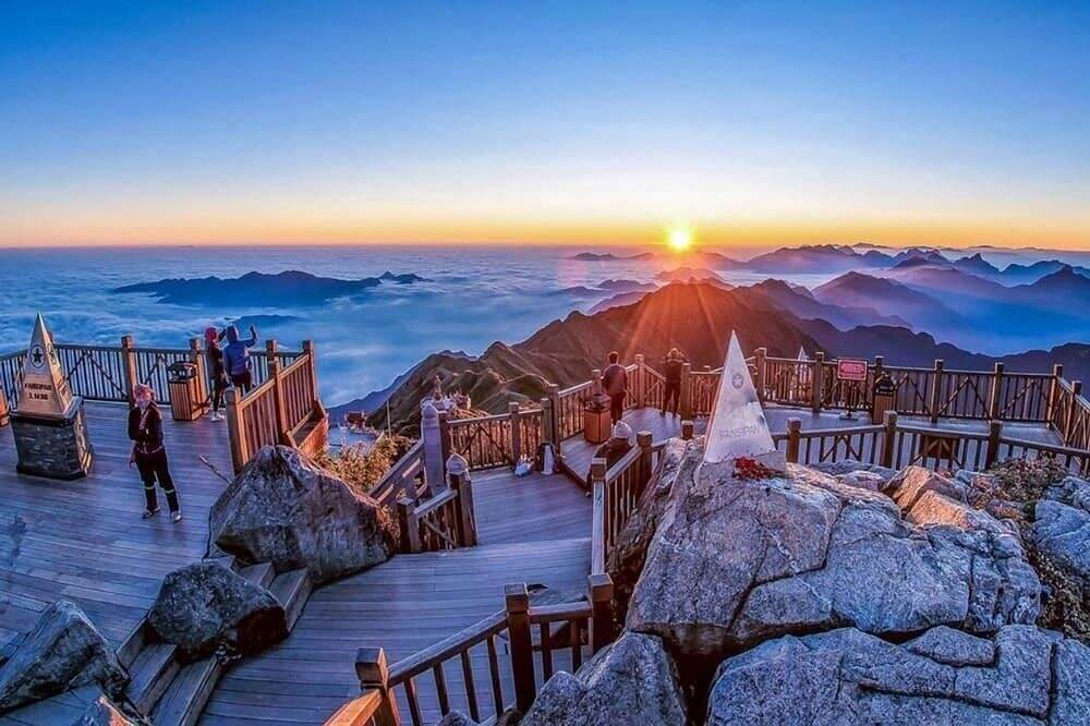Fansipan Sapa 1 Day Hiking Small Group Tour With Lunch